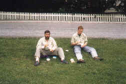 Martin und Andree mit dem geliebten Joghurt