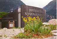 Jostedalsbreen Nasjonalparkcenter in Oppstryn
